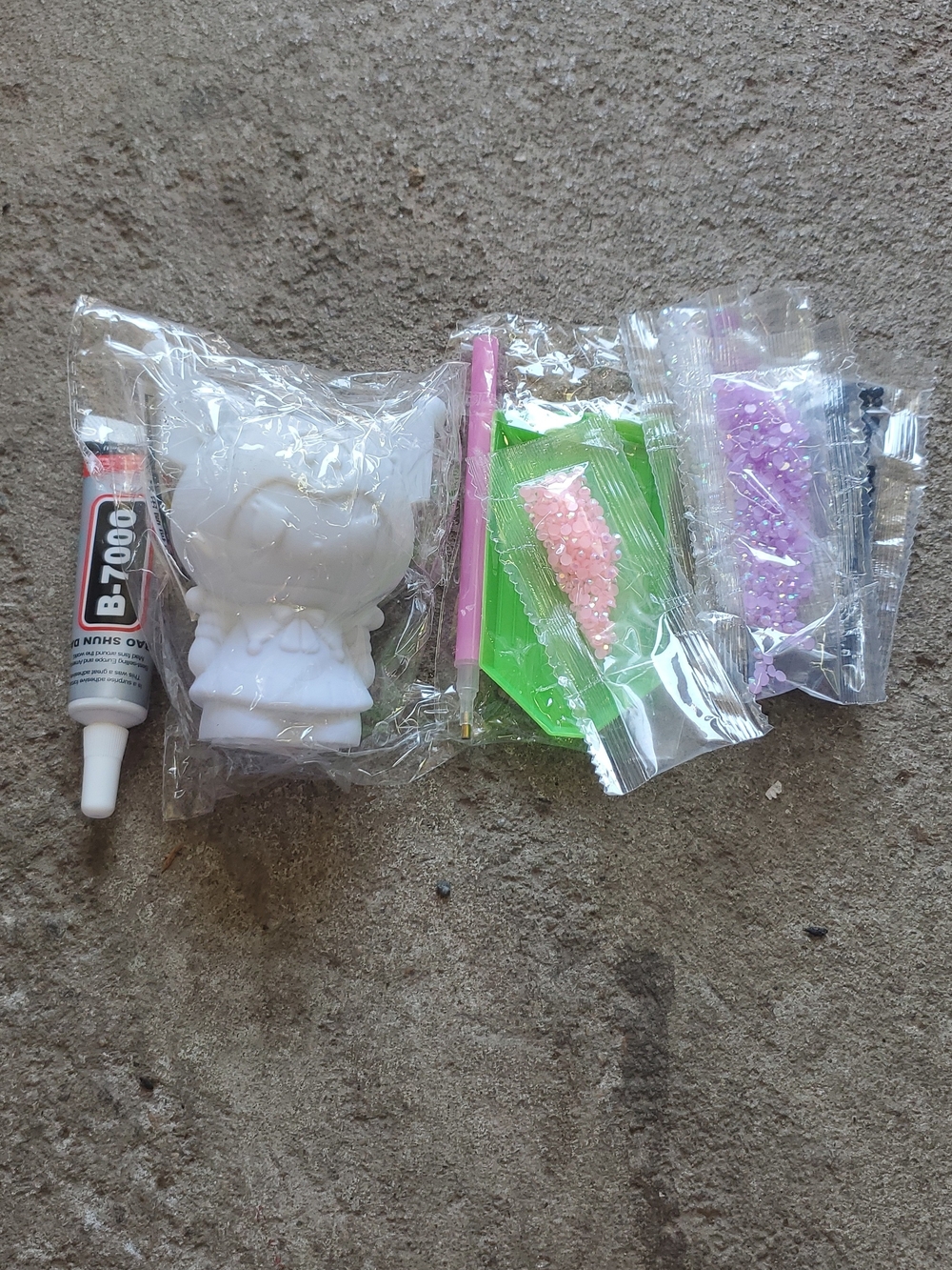 Unbranded Pink & Purple DIY Diamond Painting Kitty Figurine Kit